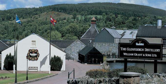 Acorn Apartment Dufftown Buitenkant foto